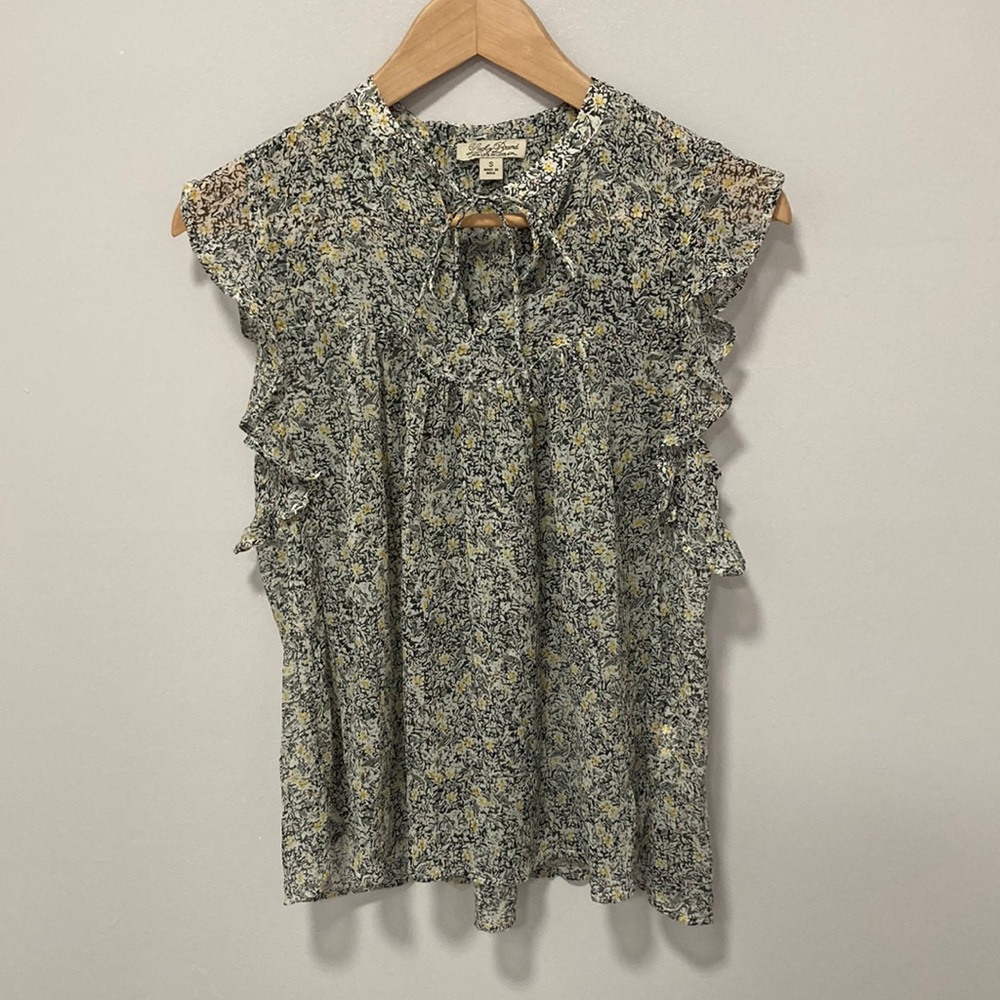 Lucky brand floral tie front blouse S